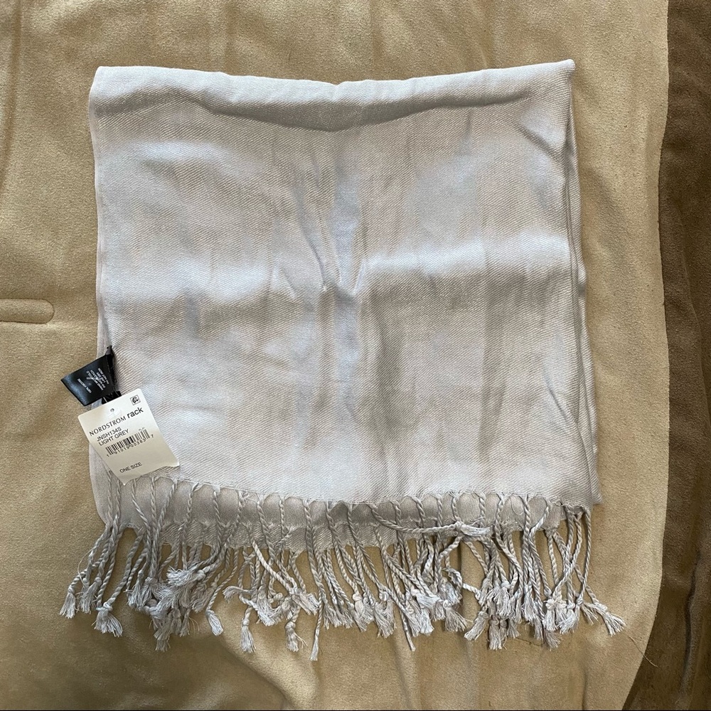 Jones New York Light Gray Scarf